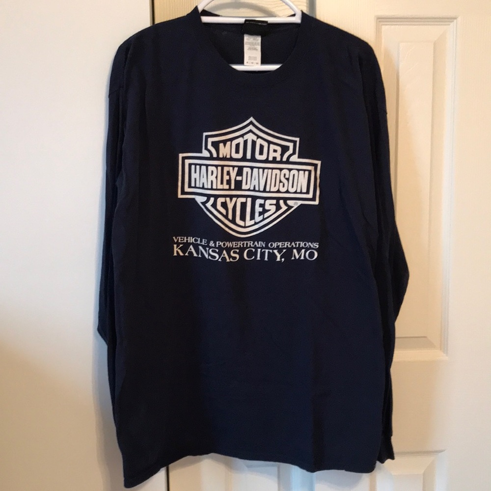 NWOT HD longsleeve